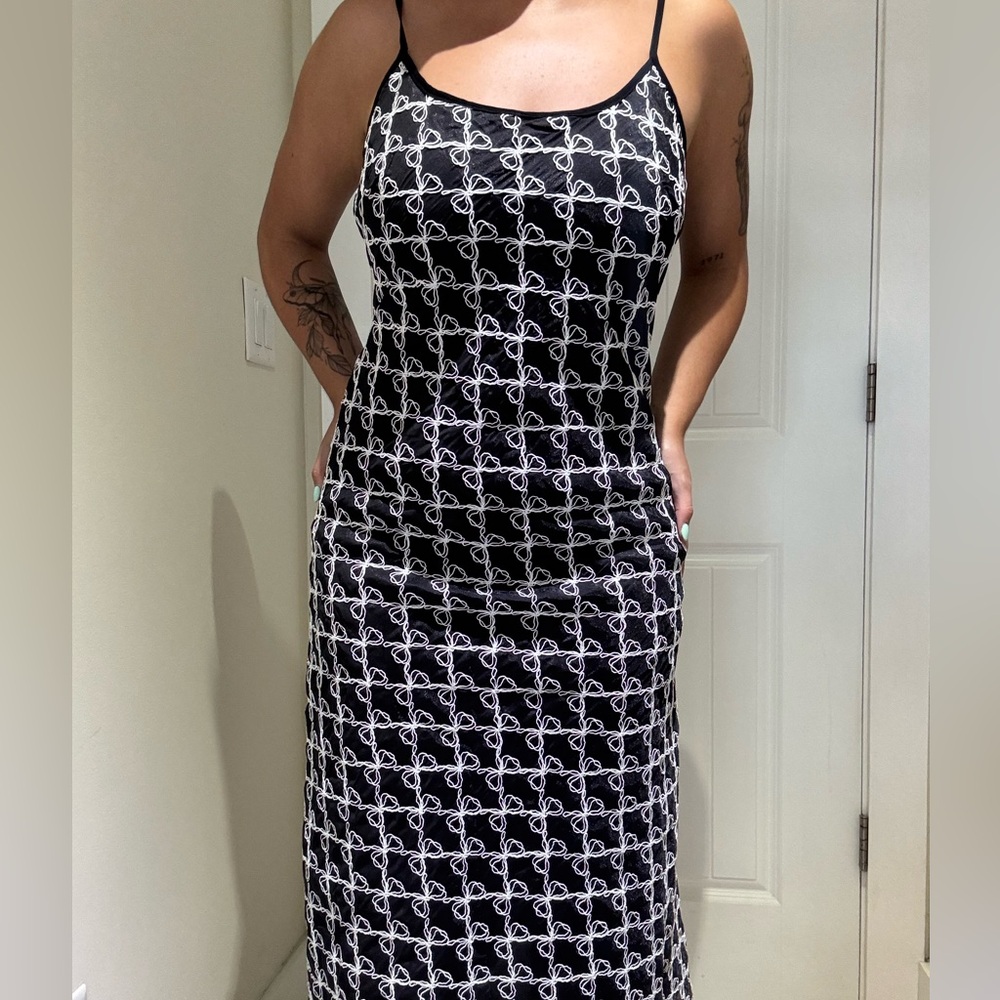 LISA SAYS GAH SOFIA BOW SHEER PARTY MIDI DRESS-
SIZE XS/S - Picture 7 of 7
